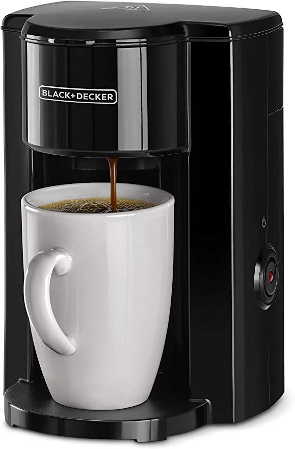 6)ماكينة تحضير القهوة من (بلاك آند ديكر) لصنع كوب واحد