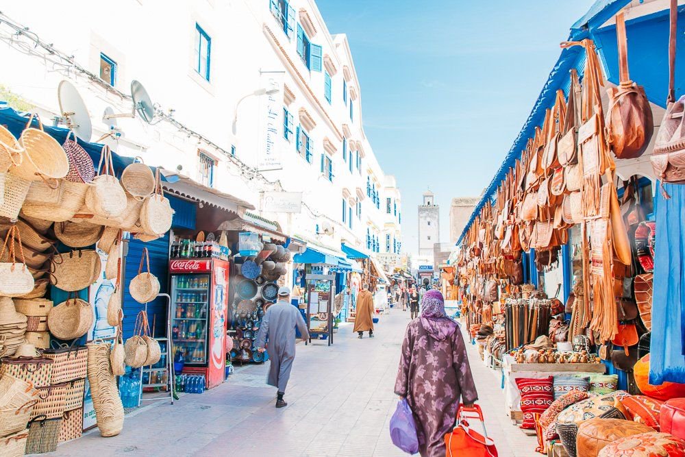 تجذب مدينة الصويرة المغربية زوارها وعشاق الثقافة السياحية بتراثها المعماري العريق