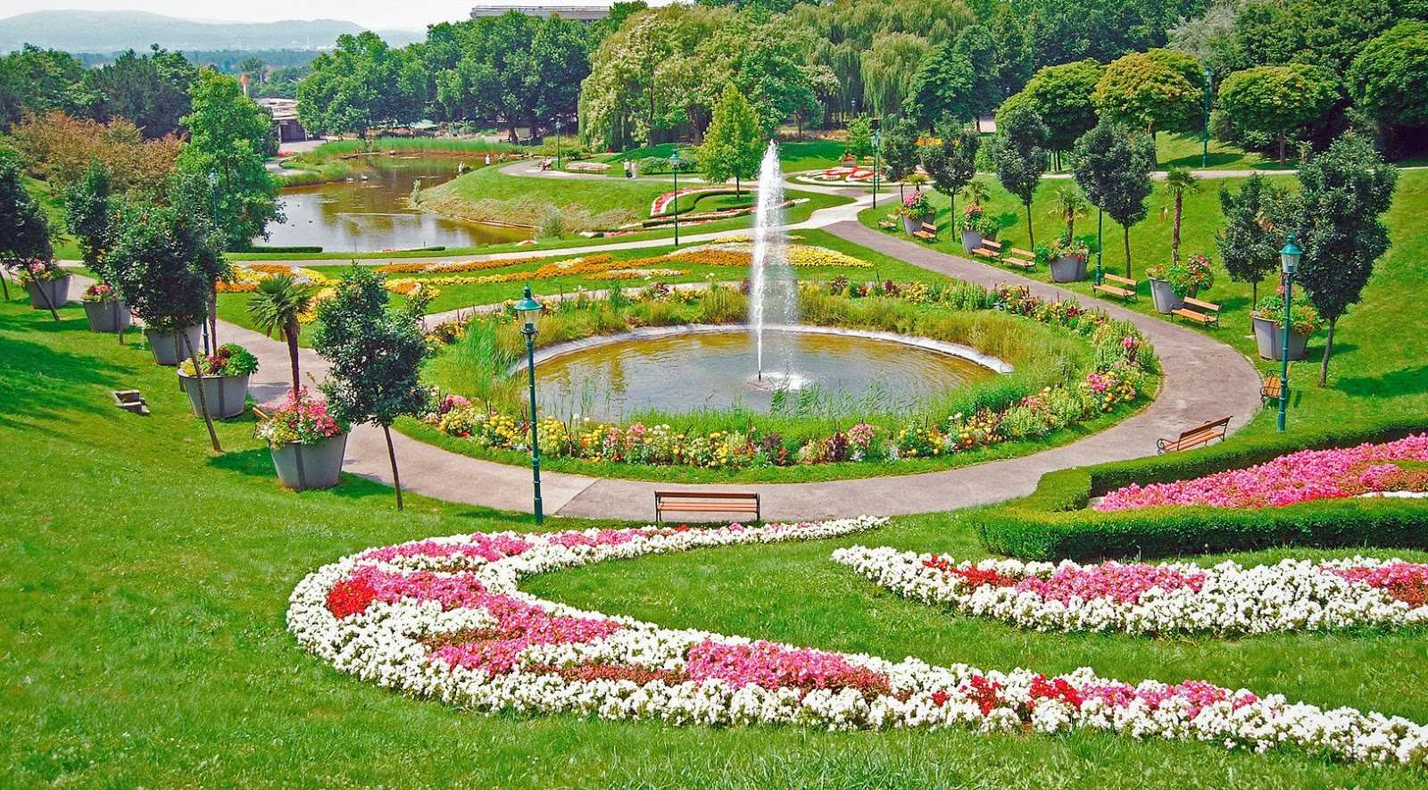 حديقة النباتات الشهيرة في فرنسا