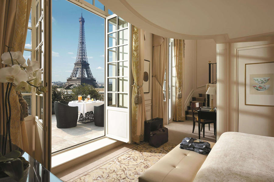 فنادق عاصمة الأنوار باريس