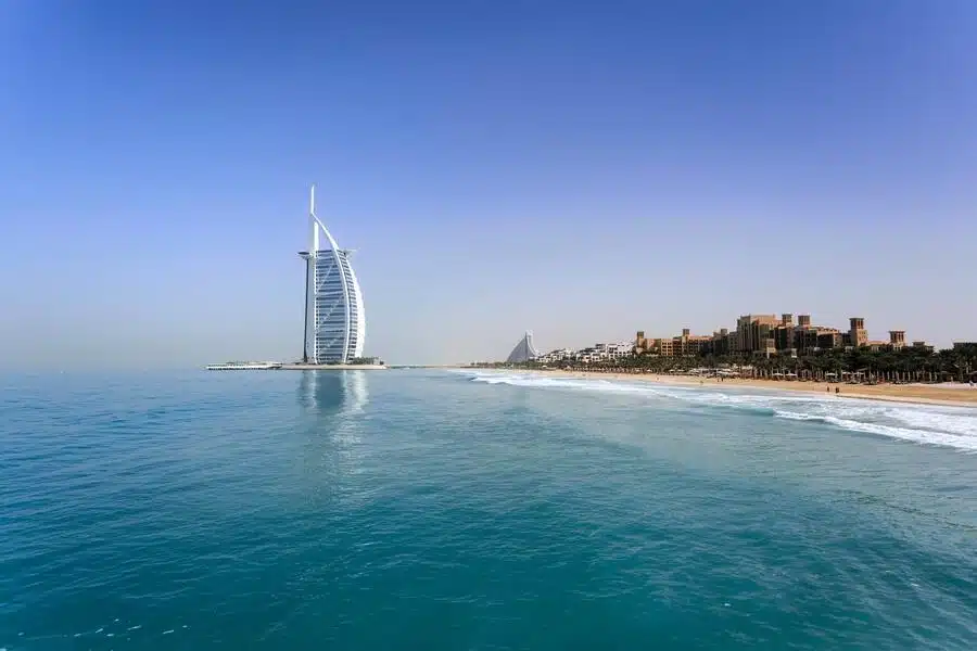 اماكن سياحية في دبي رخيصة شاطئ جميرا